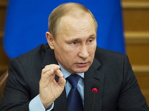 Путин дал совет по борьбе с ленью и признался, что смотрит новогоднее обращение президента