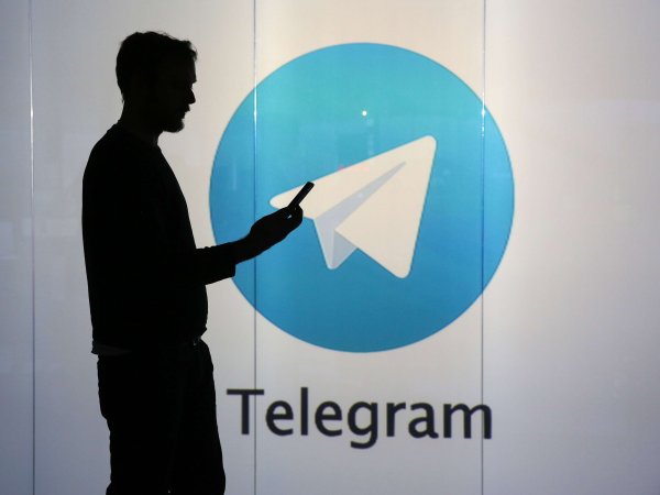 СМИ: за неделю блокировки количество просмотров Telegram-каналов упало на 76,5%