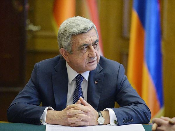 Премьер-министр Армении подал в отставку на фоне массовых акций протеста в стране