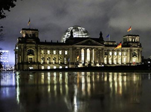 Эксперты: компании Германии потеряют миллиарды долларов из-за санкций США против РФ