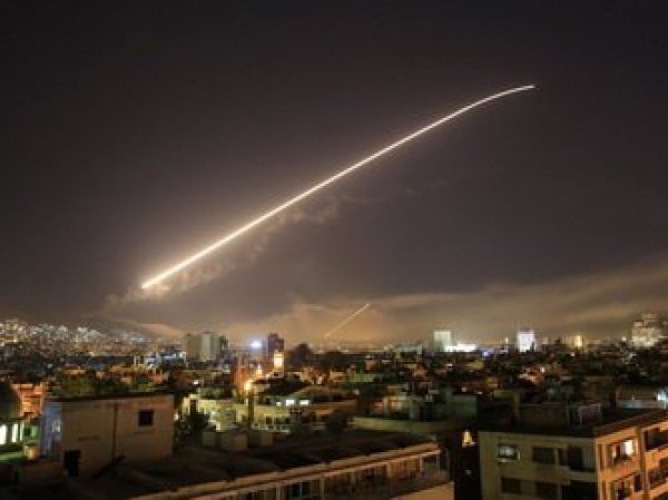 США, Британия и Франция 14 апреля нанесли удар по Сирии (ВИДЕО)