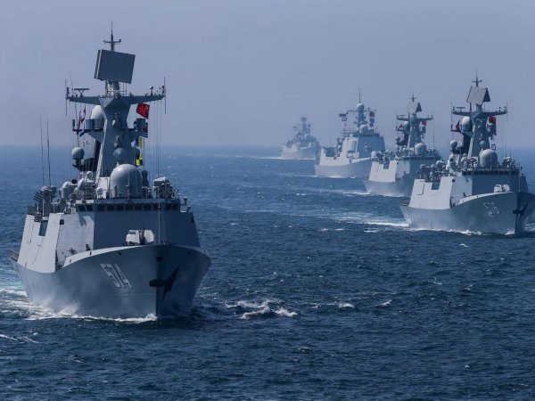Военные корабли РФ вышли в море из сирийского Тартуса
