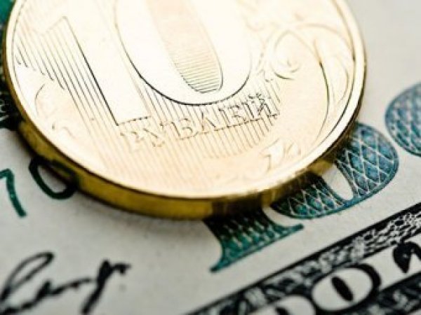 Курс доллара на сегодня, 29 мая 2018: курс рубля останется на одной волне с нефтью - эксперты