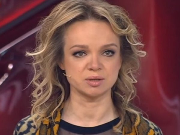 Зрители требуют закрыть "Пусть говорят" после драки Цымбалюк-Романовской