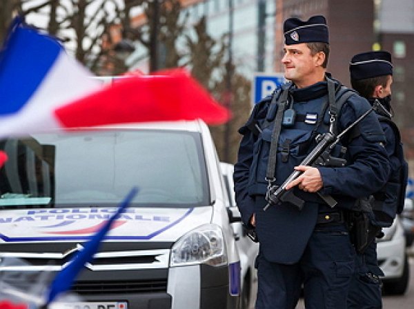 Теракт в Париже: выходец из Чечни устроил резню в центре города, есть жертвы