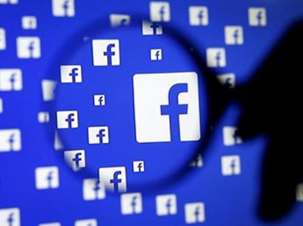 Соцсеть Facebook остановила работу 200 приложений из-за скандала со слежкой