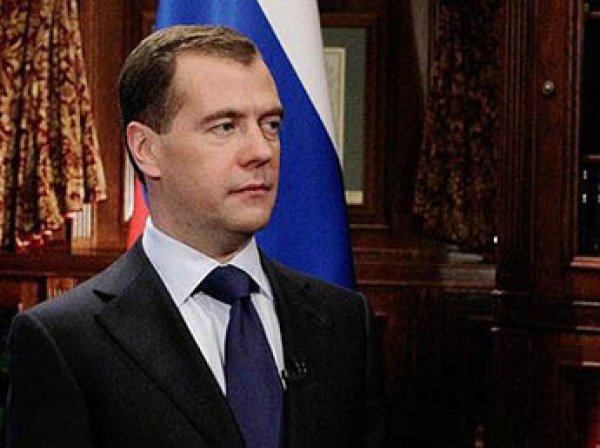 Медведев подсчитал расходы на реализацию первого майского указа Путина