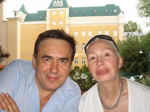 Садальский заявил, что 71-летняя Васильева ждет от него ребенка