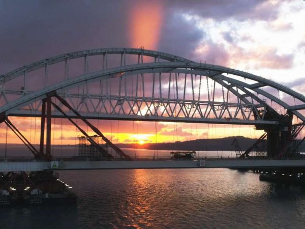 Ганапольский издевательски поблагодарил Россию за строительство Крымского моста