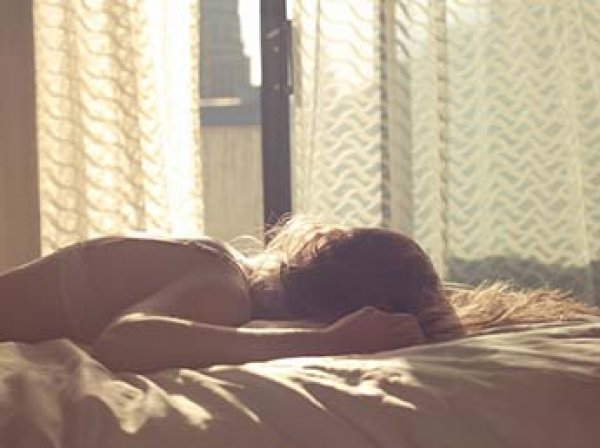 Ученые рассказали о неожиданной пользе долгого сна в выходные