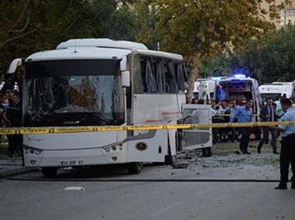 В Дебальцево в ДНР подорвали рейсовый автобус: есть погибшие