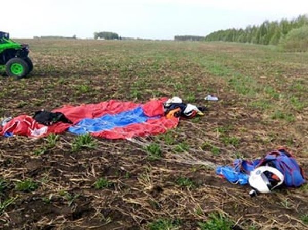 В Татарстане два парашютиста погибли после столкновения в воздухе