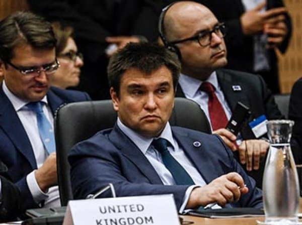 Глава МИД Украины призвал украинцев игнорировать ЧМ-2018 из-за "провокаций"