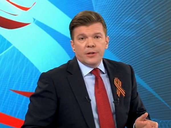 Телеведущий Первого канала о "майских указах": в России живут веселее, но короче