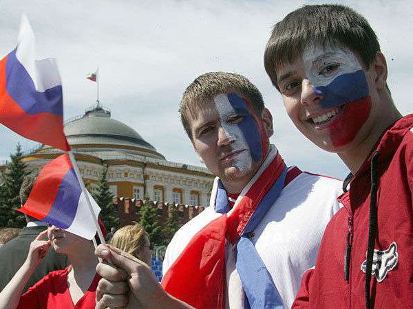 ЦБ РФ: образ жизни российской молодежи угрожает пенсионной системе страны