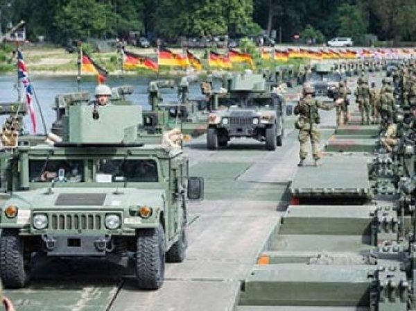 Эксперты: войска НАТО проиграют войну с Россией из-за плохих дорог