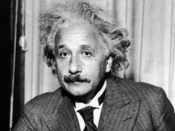 "Неопрятные, тупые люди": Guardian рассказал о расистских заметках Эйнштейна о китайцах