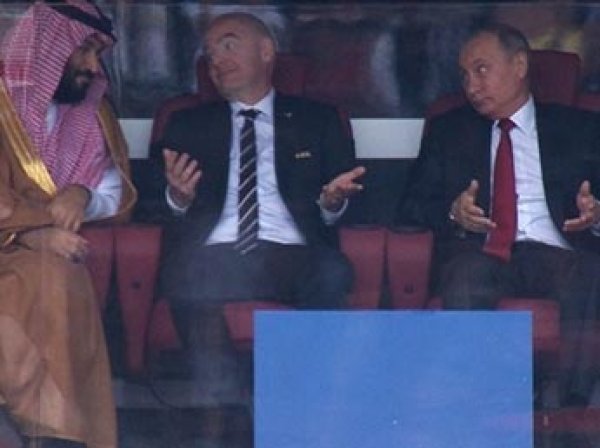 "За победу не извиняются": Песков объяснил жесты Путина в адрес саудовского принца