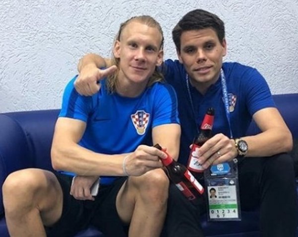 "Слава Украине, Белград, гори!": хорватский футболист Вида выложил еще одно скандальное видео
