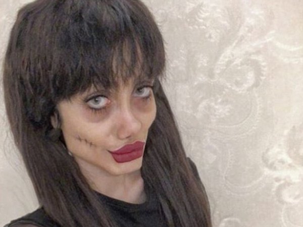 Иранская "зомби-Джоли" показала свое истинное лицо без макияжа
