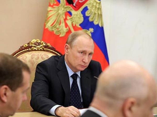 Путин впервые прокомментировал принятый Думой закон о пенсионной реформе
