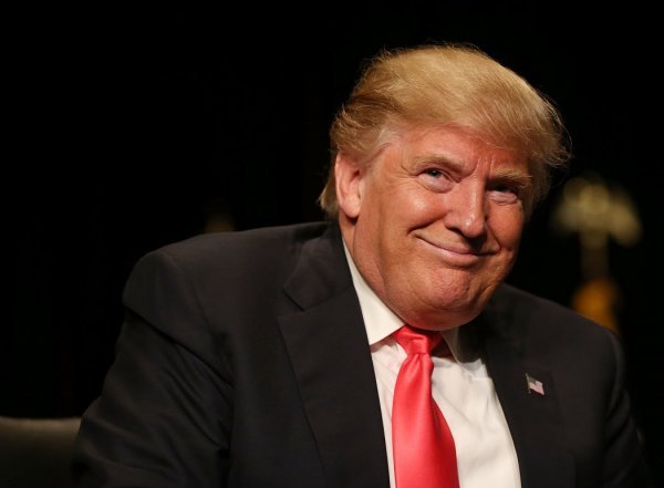 "Мы кретины": Трамп раскритиковал США