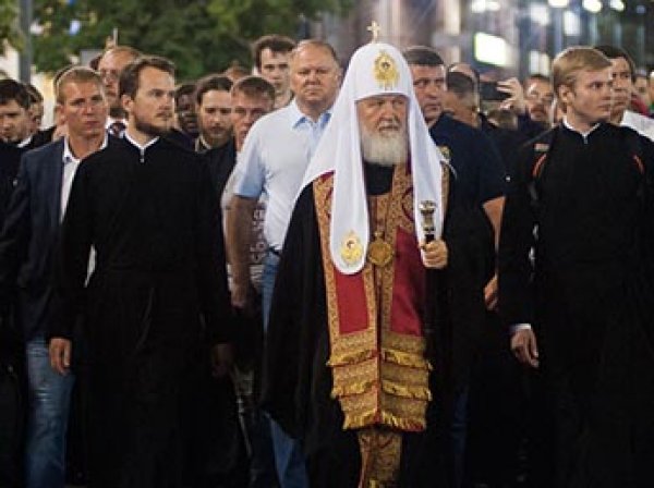 Патриарх Кирилл возглавил многотысячный крестный ход в Екатеринбурге в память о расстреле царской семьи