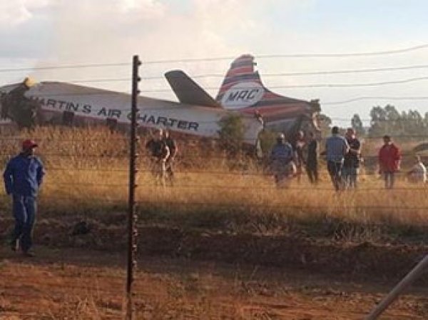В ЮАР пассажир разбившегося самолет снял на видео крушение лайнера изнутри