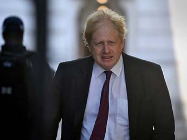 Глава МИД Британии Борис Джонсон ушел в отставку из-за конфликта с Терезой Мэй