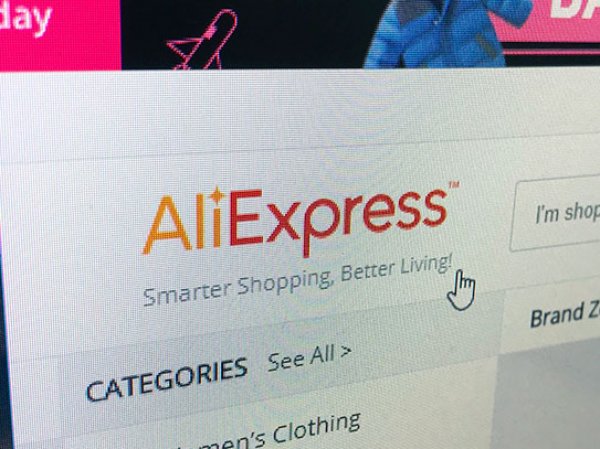 СМИ: AliExpress массово блокирует аккаунты россиян из-за открытых споров