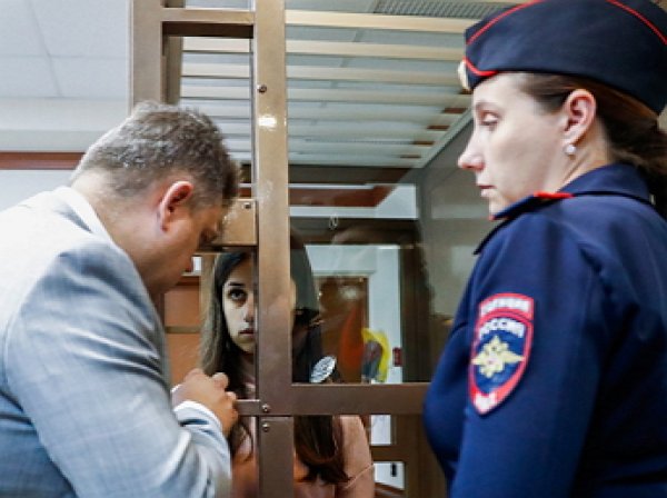 Убивших отца сестер Хачатурян отпустили из СИЗО домой
