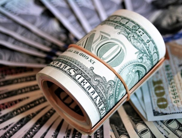 Курс валют на сегодня, 2 сентября 2018: Трамп может обрушить курс доллара — эксперты