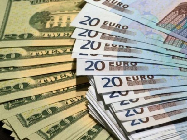 Курс доллара на сегодня, 18 сентября 2018: эксперты ожидают падения курса доллара и евро к рублю