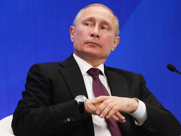 "Вы приехали на совещание, должны быть в курсе": Путин устроил министрам публичный разнос (ВИДЕО)