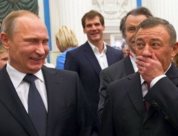 "Было бы глупо называть его на "вы": Ротенберг рассказал о "мальчишеских забавах" с Путиным
