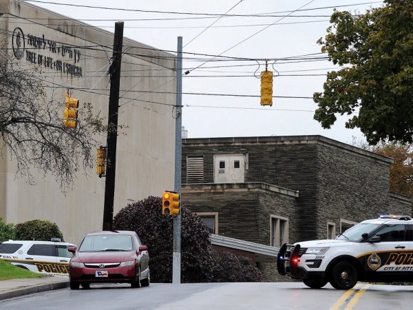 Стрельба в синагоге в Питтсбурге: 11 погибших