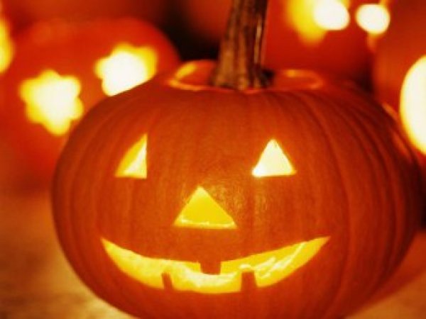Хэллоуин 2018: дата, как отмечают праздник, традиции и обряды