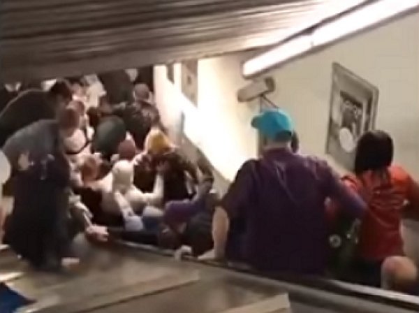 Взбесившийся эскалатор, покалечивший фанатов ЦСКА в римском метро, попал на видео