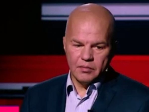 Украинский политолог Ковтун опозорился в эфире ТВ заявлением о керченском стрелке