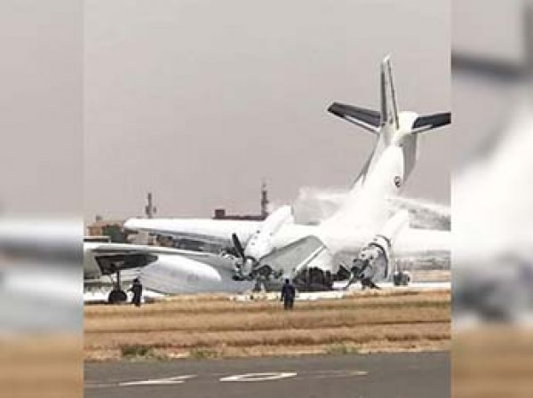 В Сети появилось видео столкновения двух самолетов Ан в Судане