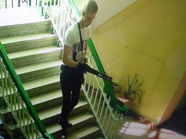 СМИ опубликовали посмертные фото "керченского стрелка" после бойни в колледже