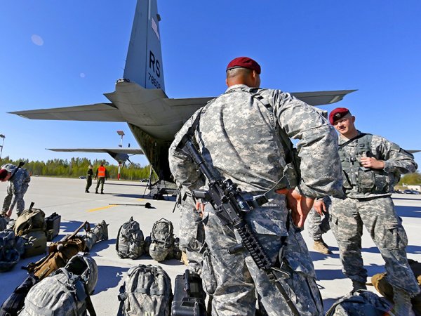 "Ахиллесовы пяты": эксперты назвали слабые стороны НАТО в случае войны с Россией