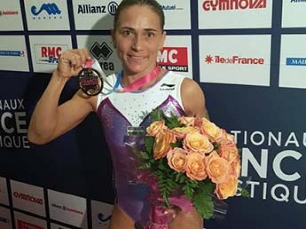 43-летняя гимнастка завоевала золото на Кубке мира в Париже