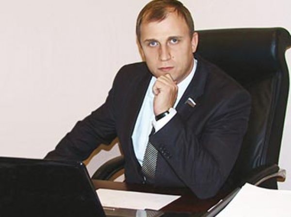Депутат Вострецов объяснил свой совет россиянам идти работать малярами