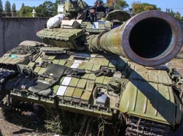 Эксперт объяснил появление сотен российских танков на границе с Украиной