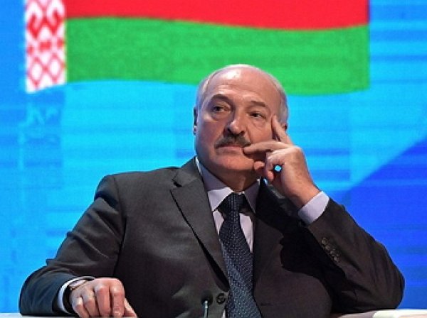"Чего ты язык засунул?": Лукашенко раскрыл скандальные детали закрытого разговора с Путиным