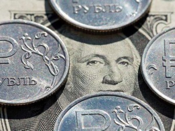 Курс доллара на сегодня, 3 декабря 2018: рубль остался без внутренней поддержки