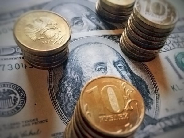 Курс доллара на сегодня, 25 декабря 2018: падение рубля и валютную панику прогнозируют эксперты