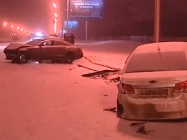 Массовая авария на Кутузовском проспекте в Москве: столкнулись 7 машин, есть пострадавшие