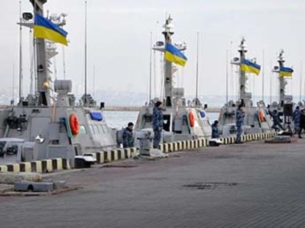 Украина заявила о подготовке нового прохода кораблей через Керченский пролив
